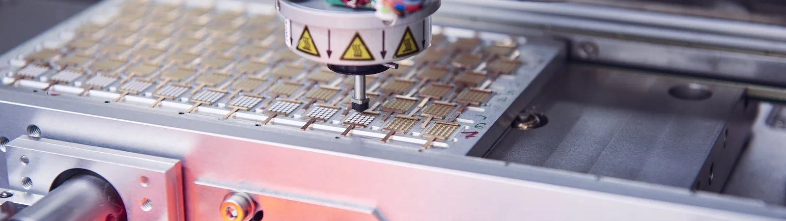 Close-up microelectronics assembly